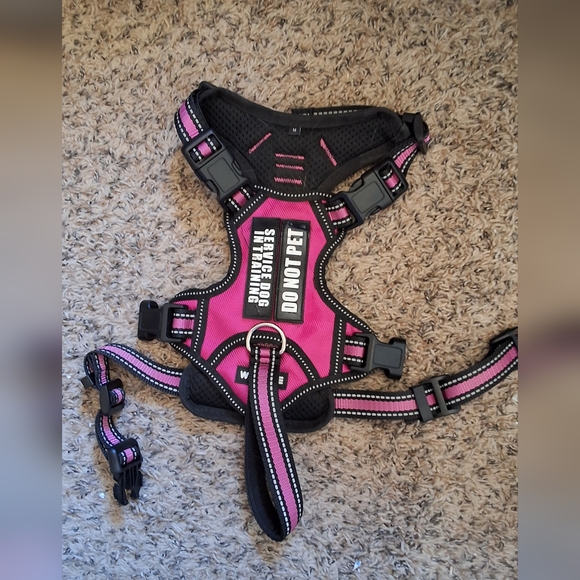 Service Dog Vest No Pull Dog Harness with 7 Dog Patches, Reflective Pet Harness - Picture 2 of 6